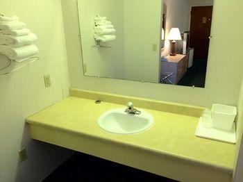 Economy Inn Sebring Eksteriør bilde